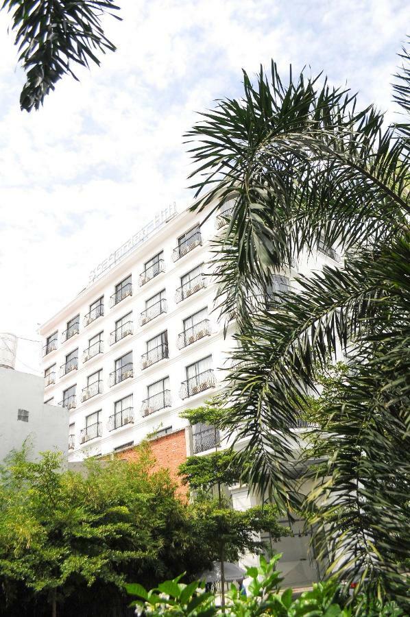 Saigon Garden Hill Resort & Apartment Хошимин Экстерьер фото
